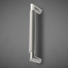 Load image into Gallery viewer, AP121 - Hamilton Sinkler