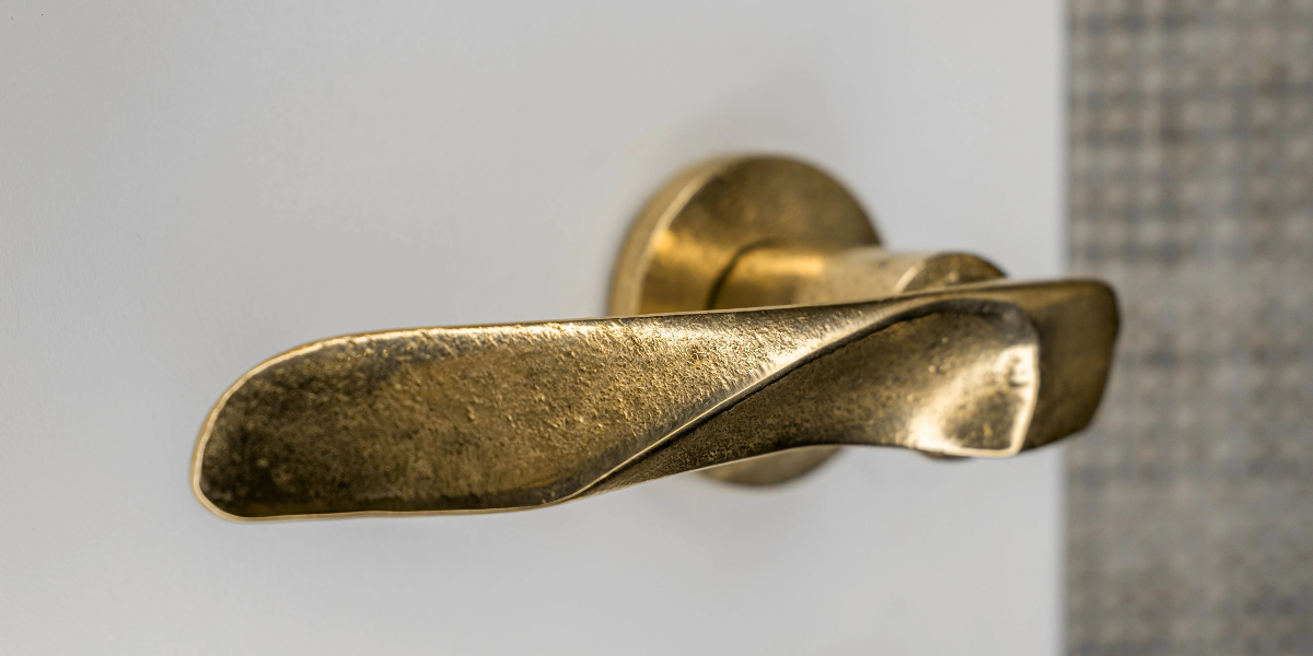 Press Release: Hamilton Sinkler Announces New Door Hardware in Sculpted Series